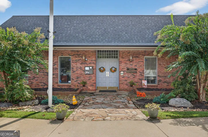 421 Newbury CIR Westminster, SC 29693