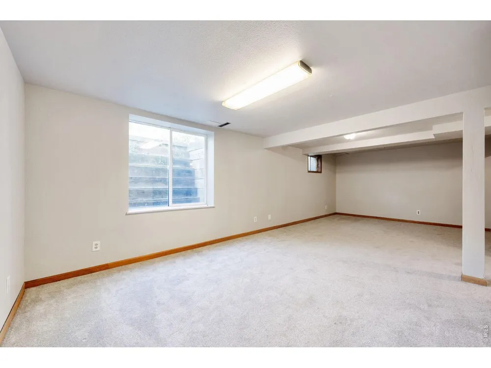 2124 Ayrshire Drive Fort Collins, CO 80526