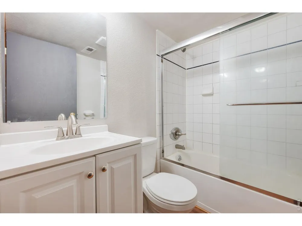 2124 Ayrshire Drive Fort Collins, CO 80526