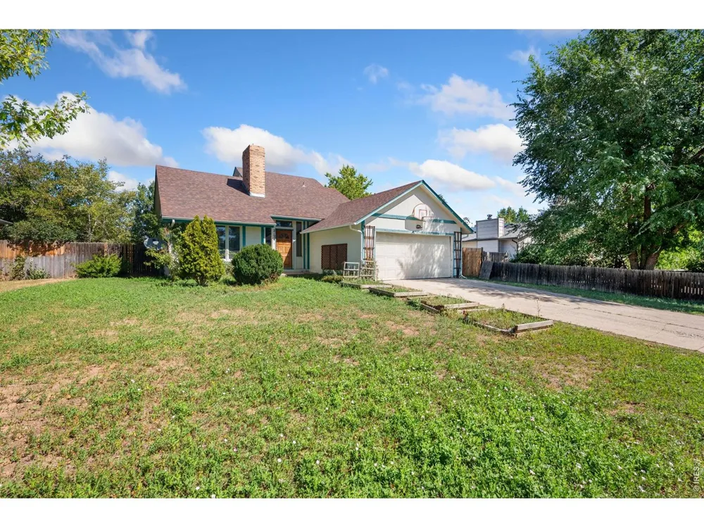 2124 Ayrshire Drive Fort Collins, CO 80526