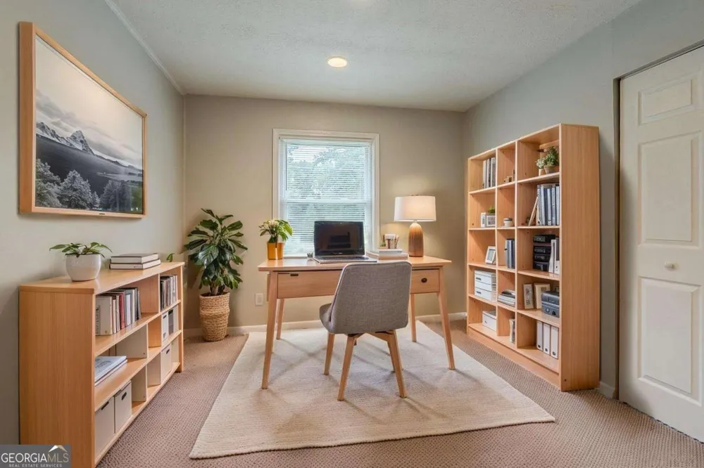 3633 Bunker Hill DR SW Atlanta, GA 30331
