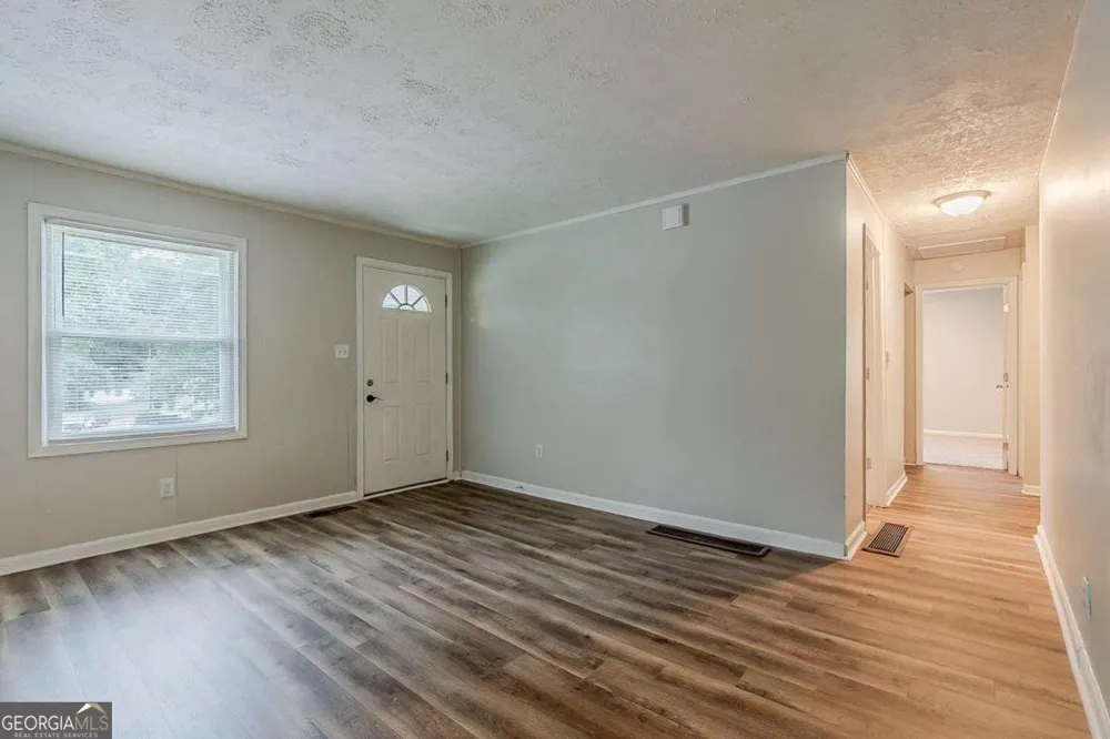 3633 Bunker Hill DR SW Atlanta, GA 30331