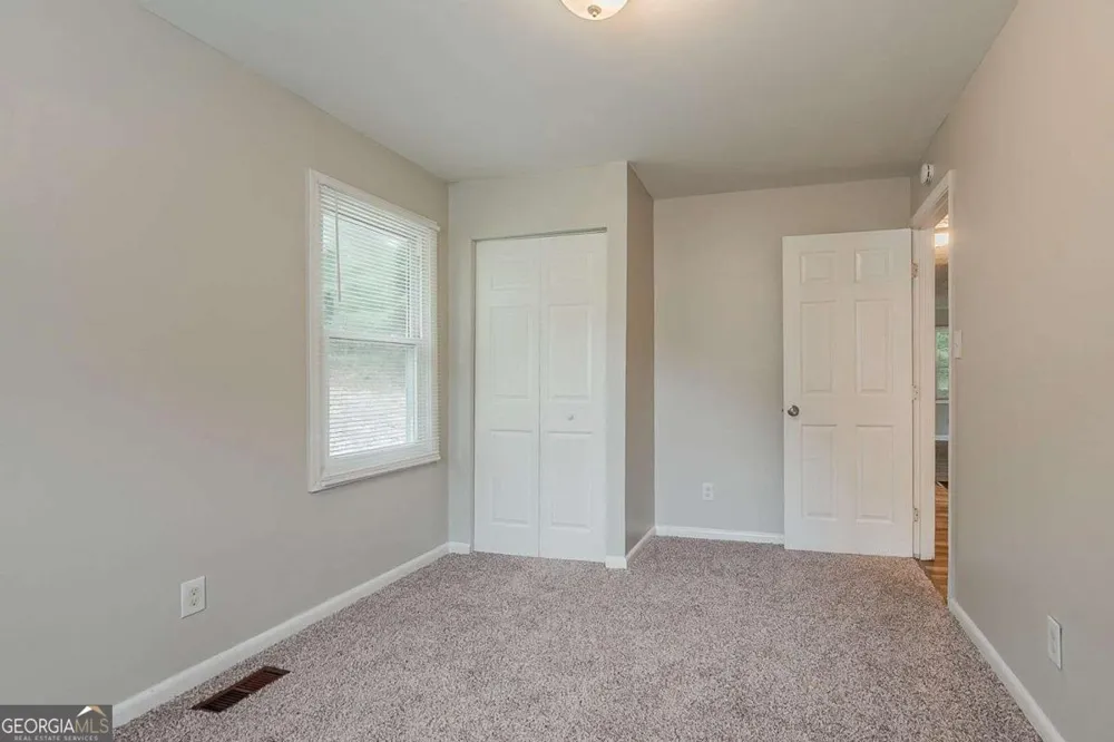 3633 Bunker Hill DR SW Atlanta, GA 30331