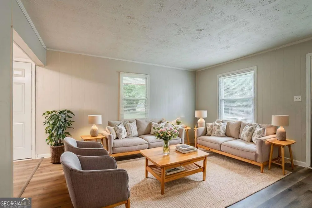 3633 Bunker Hill DR SW Atlanta, GA 30331