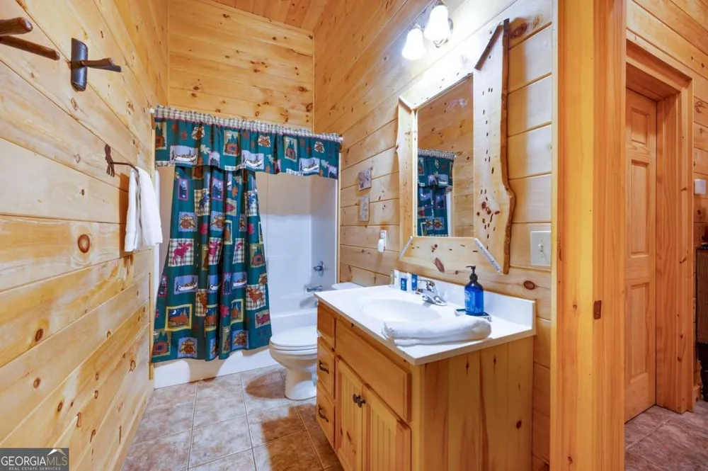 192 Oak Ridge WAY Morganton, GA 30560