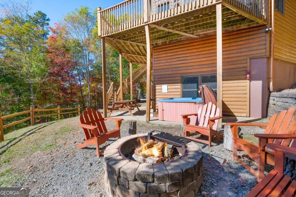 192 Oak Ridge WAY Morganton, GA 30560