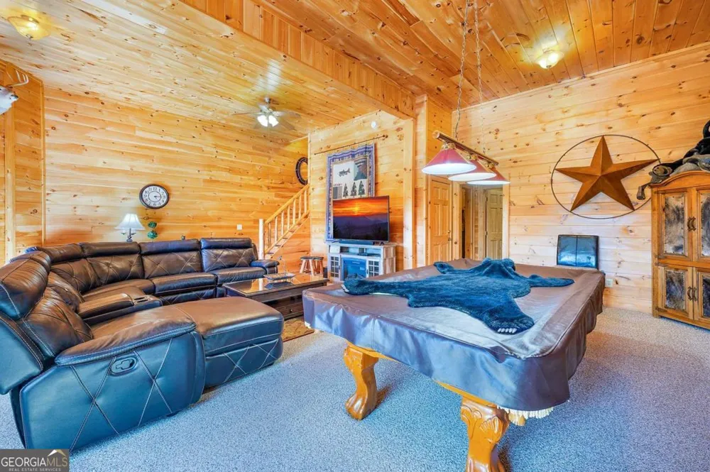192 Oak Ridge WAY Morganton, GA 30560