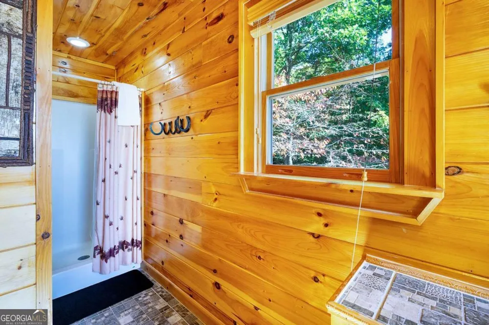 192 Oak Ridge WAY Morganton, GA 30560
