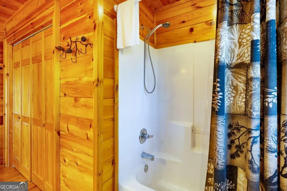 192 Oak Ridge WAY Morganton, GA 30560