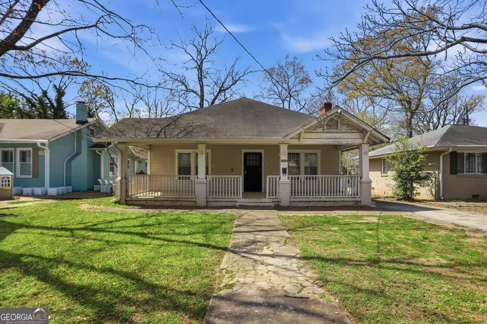 1691 Evans DR SW Atlanta, GA 30310