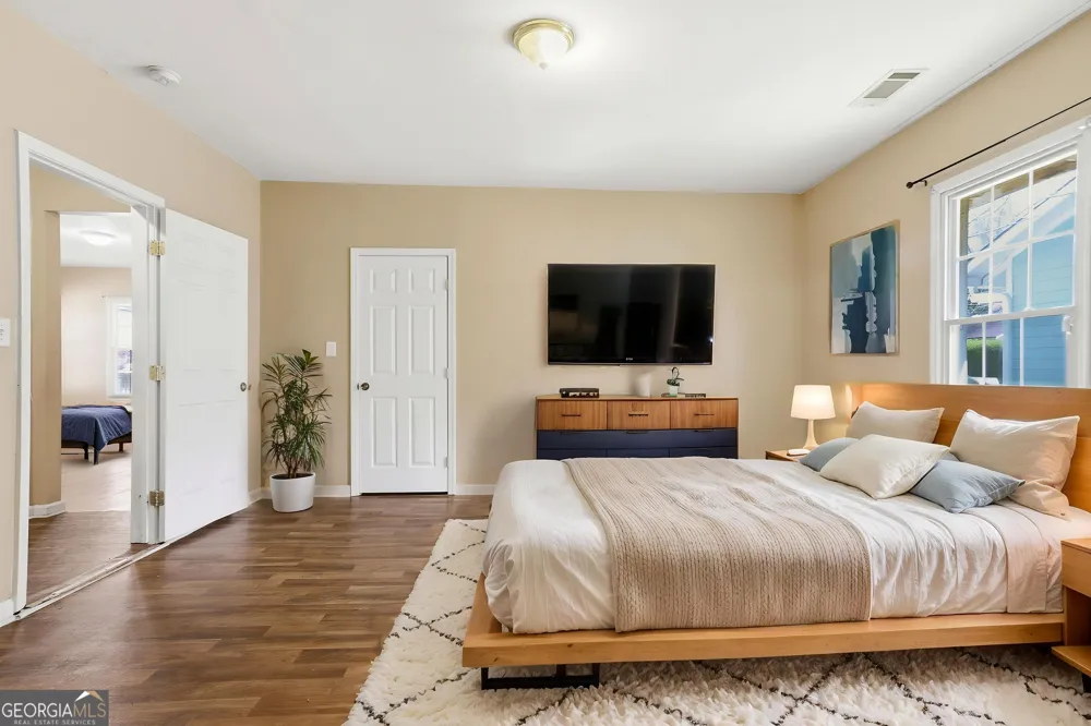 1691 Evans DR SW Atlanta, GA 30310