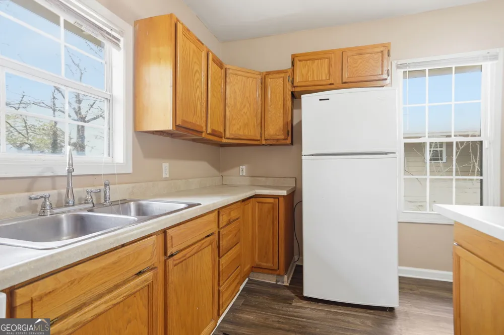 1691 Evans DR SW Atlanta, GA 30310