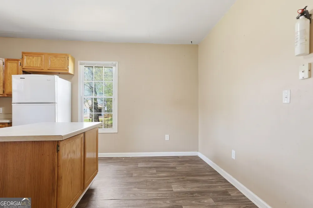 1691 Evans DR SW Atlanta, GA 30310