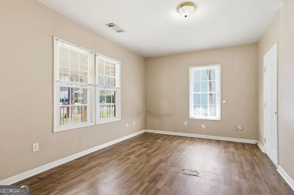 1691 Evans DR SW Atlanta, GA 30310