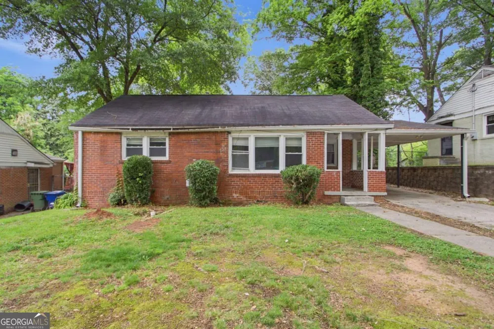 1837 Oakmont DR NW Atlanta, GA 30314