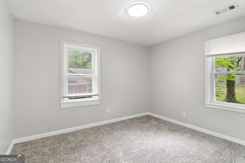 1837 Oakmont DR NW Atlanta, GA 30314