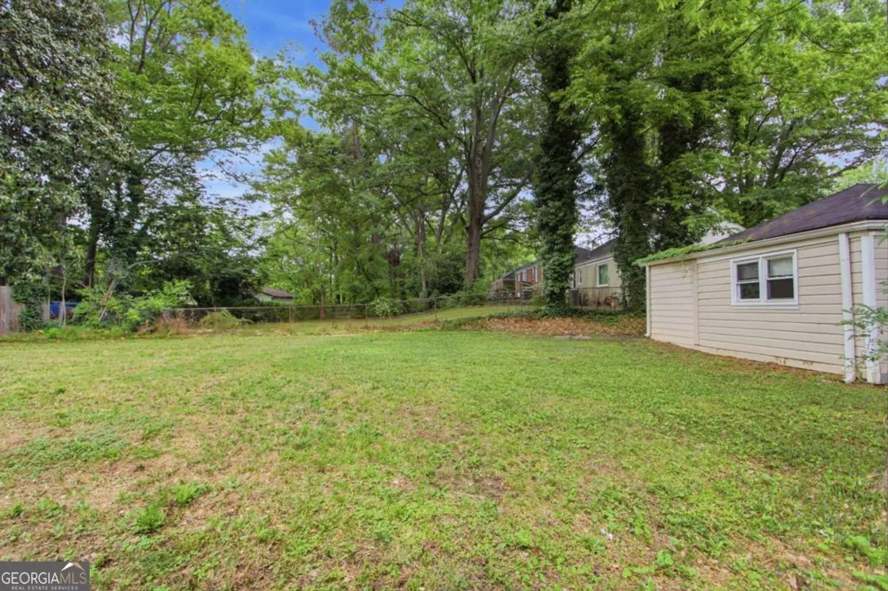 1837 Oakmont DR NW Atlanta, GA 30314