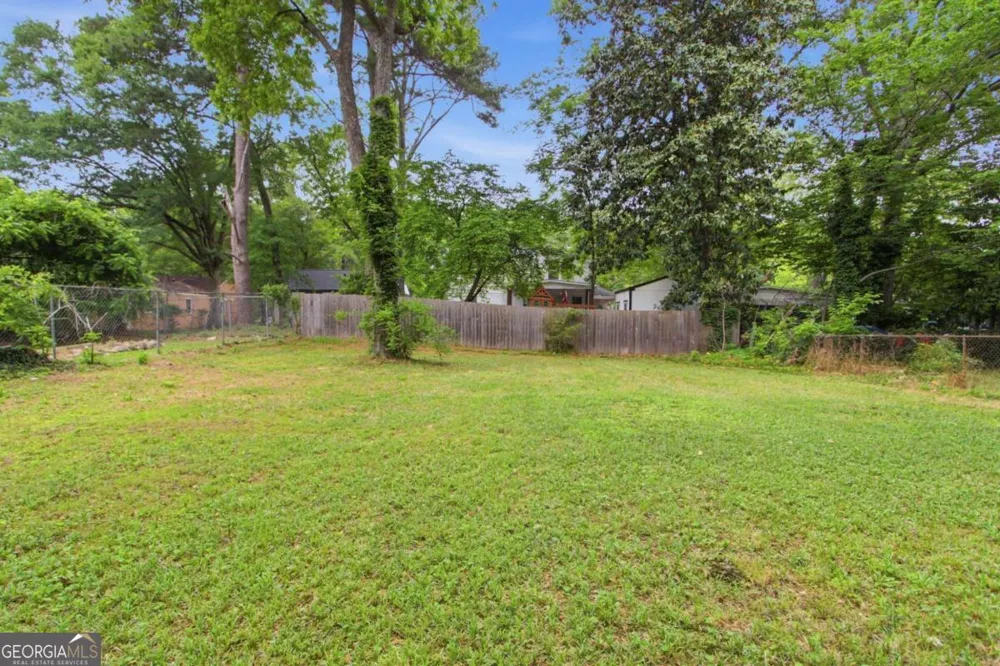 1837 Oakmont DR NW Atlanta, GA 30314