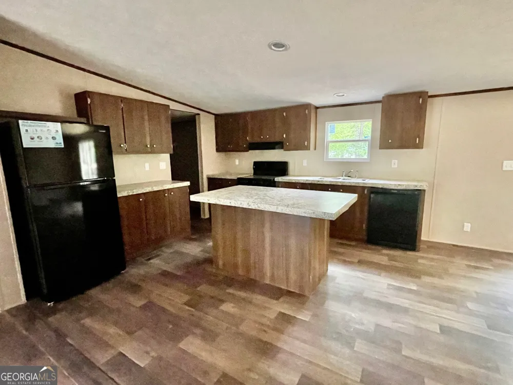 197 Bearcreek RD Eatonton, GA 31024