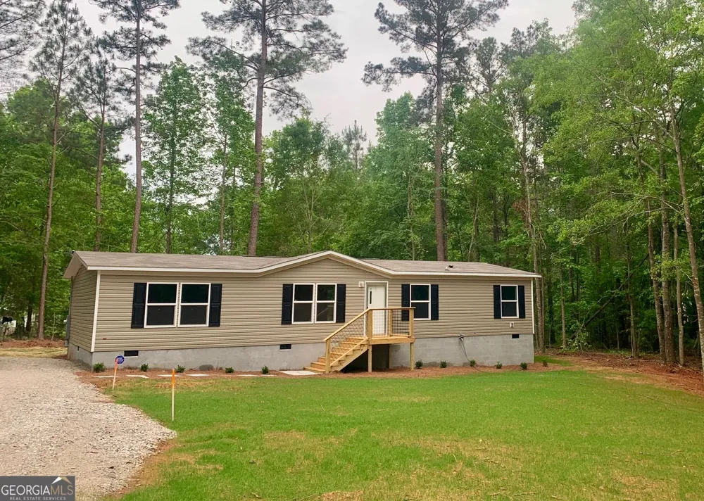 197 Bearcreek RD Eatonton, GA 31024