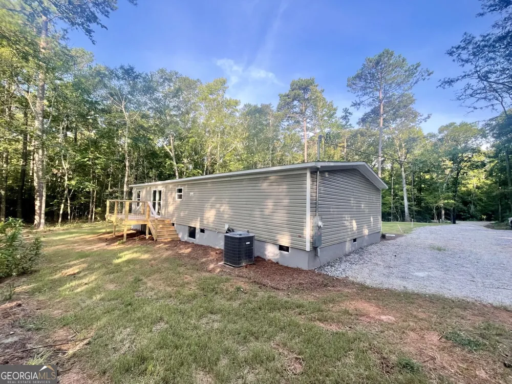197 Bearcreek RD Eatonton, GA 31024