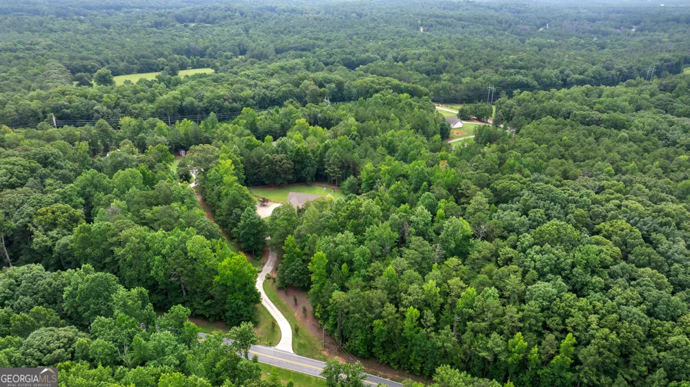 2694 Welcome RD Newnan, GA 30263