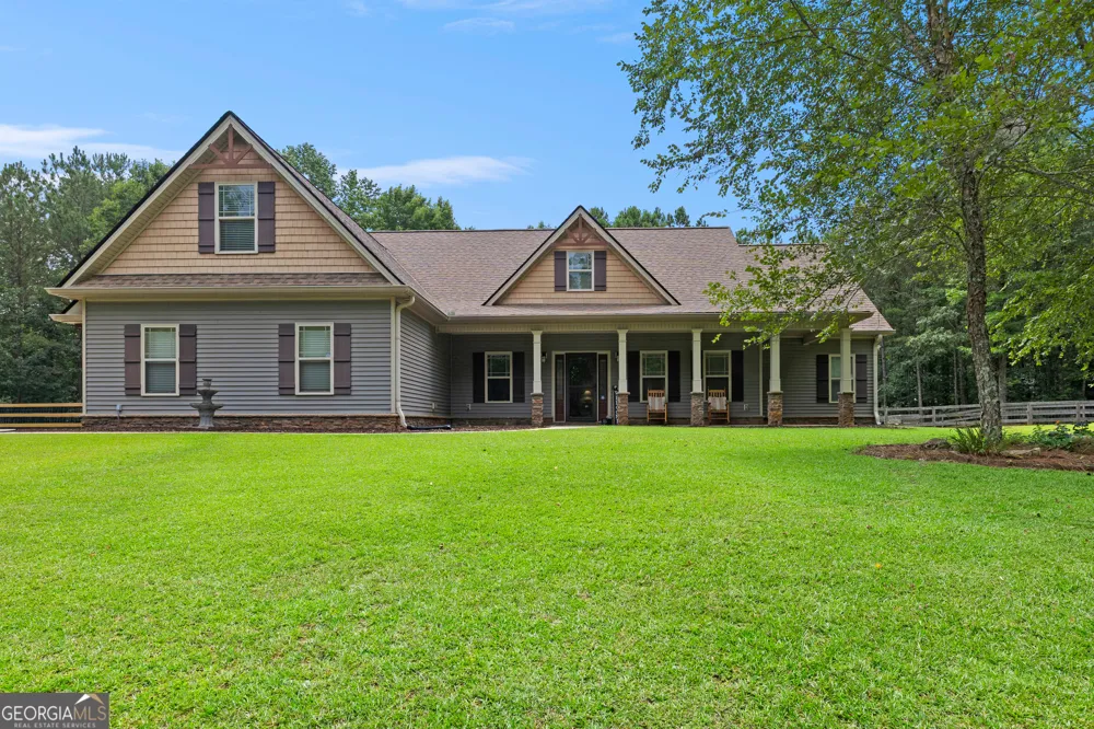 2694 Welcome RD Newnan, GA 30263