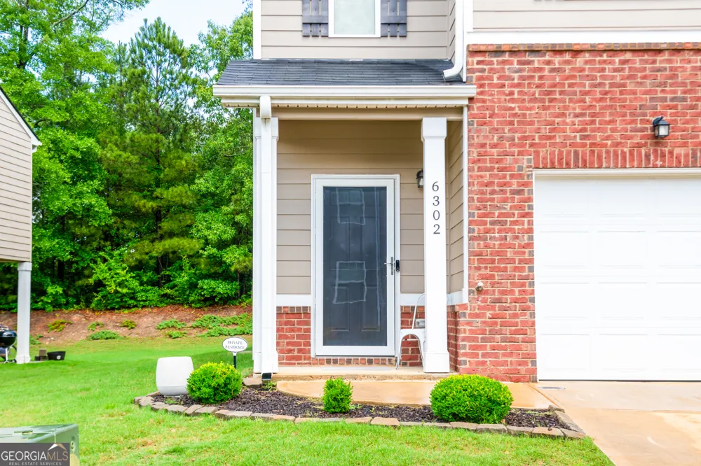 6302 Rockaway RD Atlanta, GA 30349