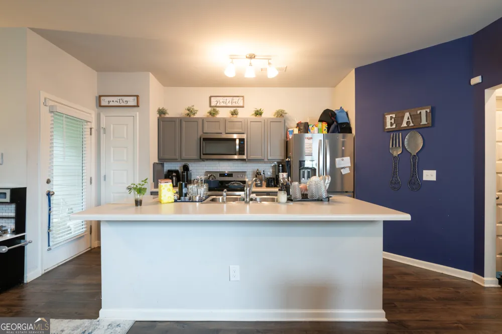 6302 Rockaway RD Atlanta, GA 30349