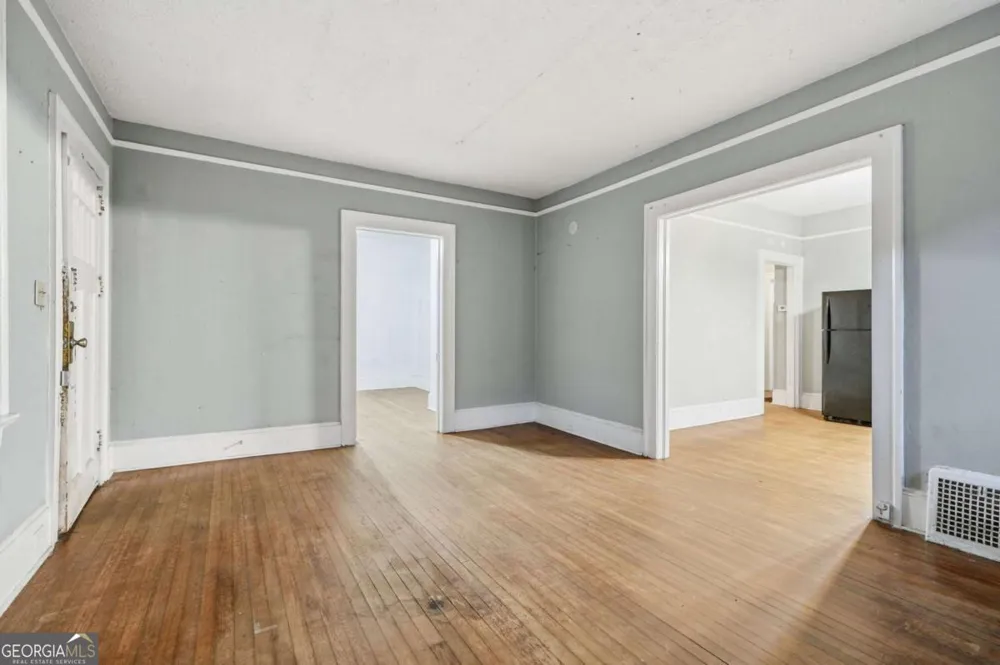 675 Holderness ST SW Atlanta, GA 30310