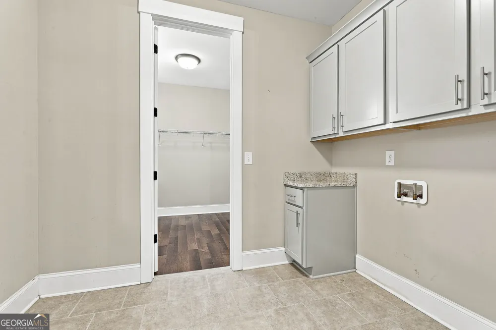 123 Big Horn DR Newnan, GA 30265