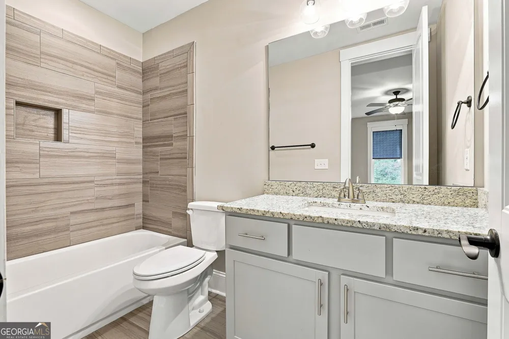 123 Big Horn DR Newnan, GA 30265