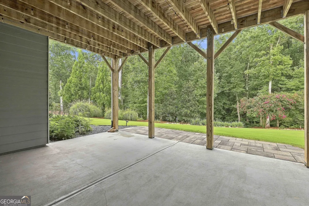123 Big Horn DR Newnan, GA 30265
