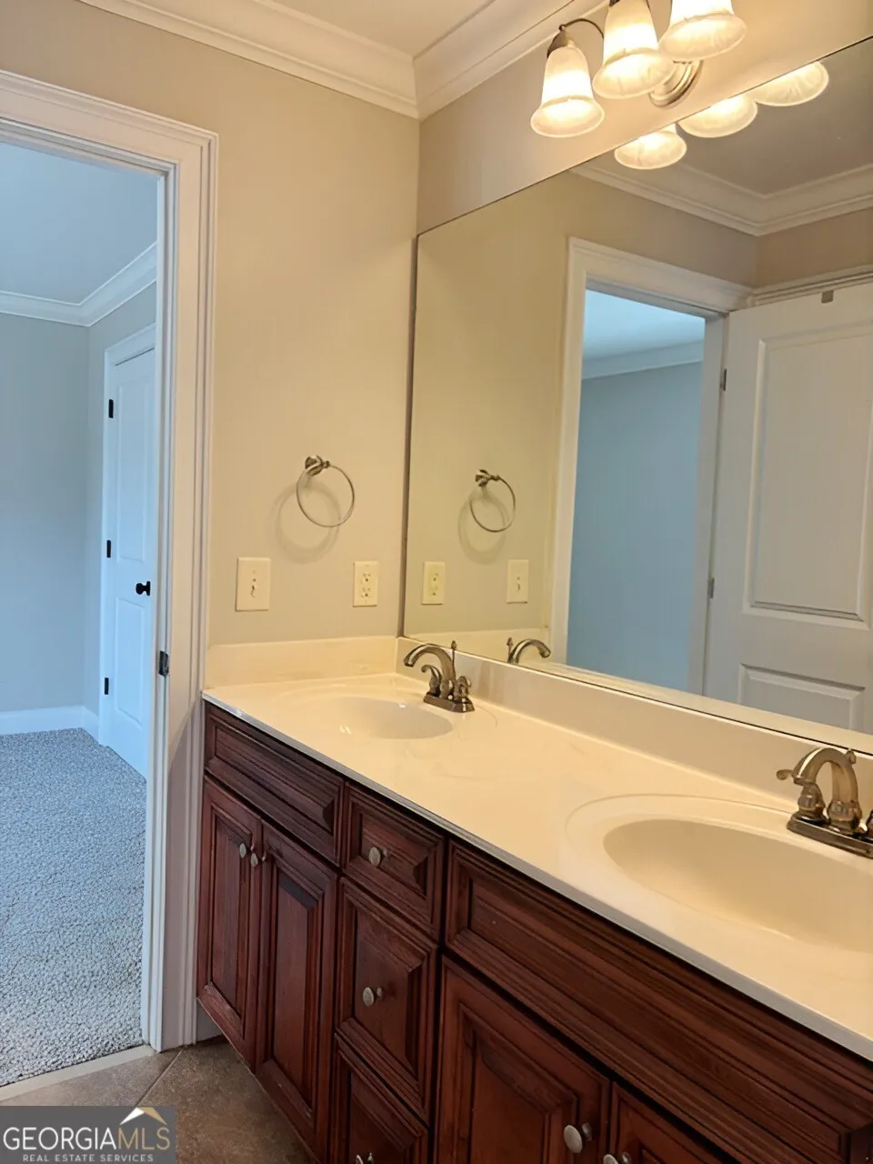 2069 Harmony DR Canton, GA 30115