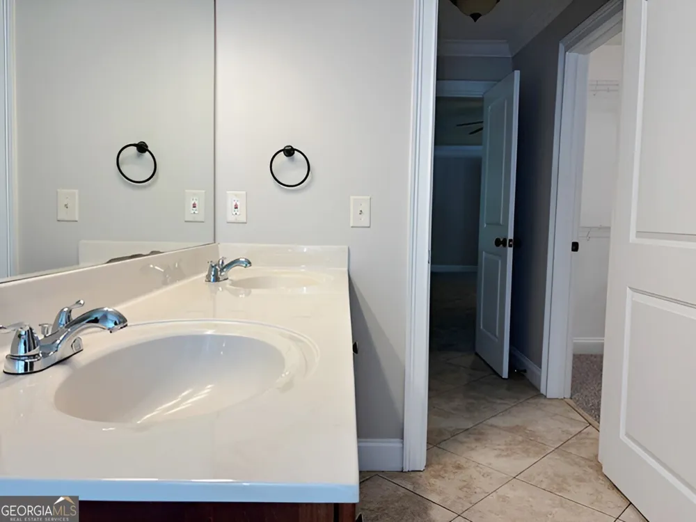 2069 Harmony DR Canton, GA 30115