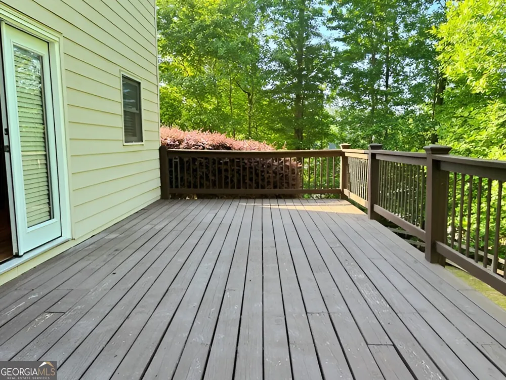 2069 Harmony DR Canton, GA 30115