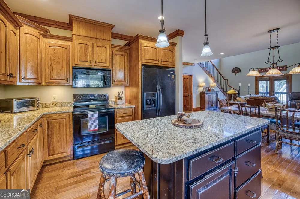 43 Seasons View CT Clarkesville, GA 30523