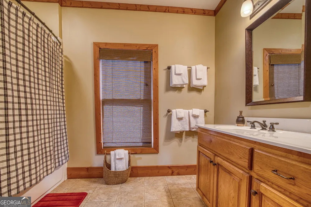 43 Seasons View CT Clarkesville, GA 30523