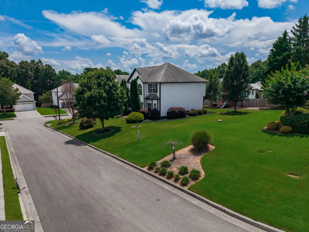 201 Overlook CT Canton, GA 30115