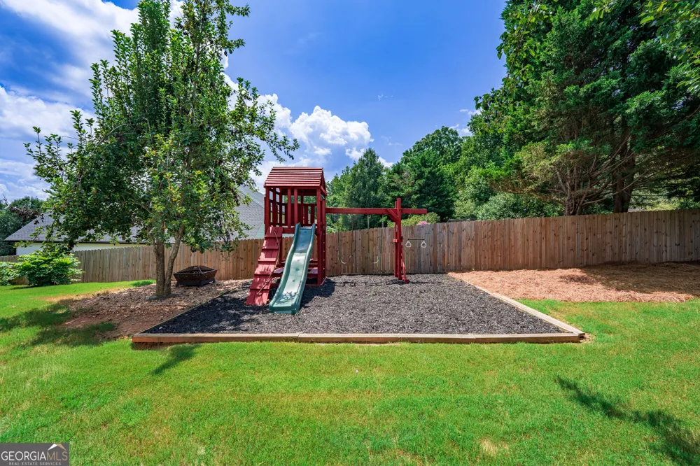 201 Overlook CT Canton, GA 30115