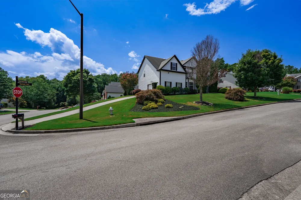 201 Overlook CT Canton, GA 30115