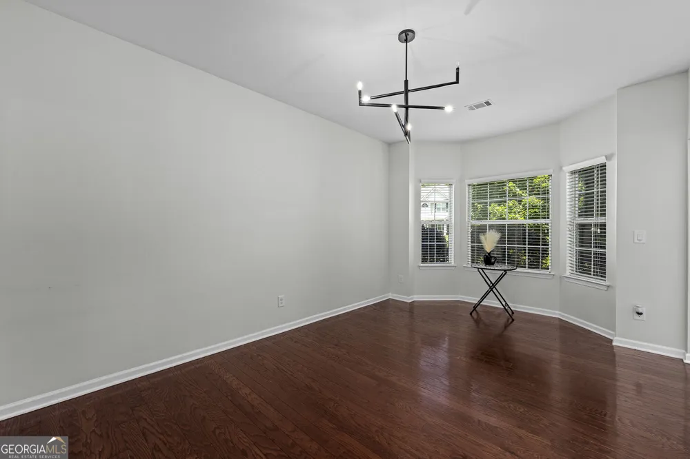 201 Overlook CT Canton, GA 30115