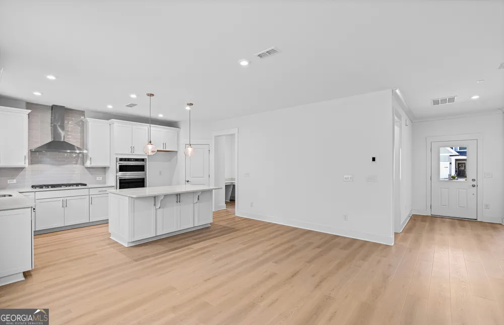 4711 Wilderness TRL Flowery Branch, GA 30542