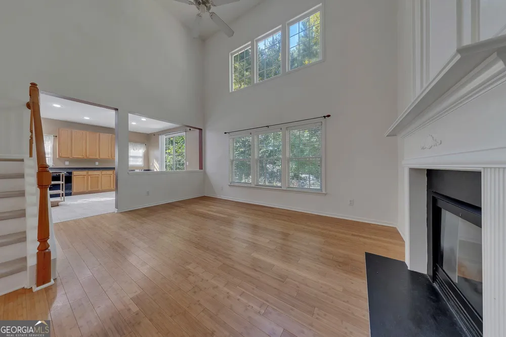3213 Juniper DR NW Kennesaw, GA 30144