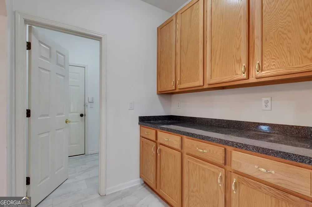 3213 Juniper DR NW Kennesaw, GA 30144