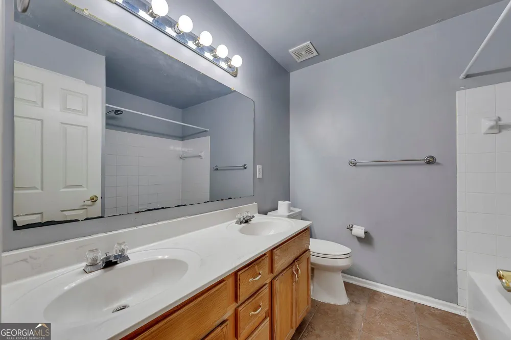 3213 Juniper DR NW Kennesaw, GA 30144