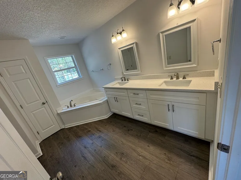106 Cypress BND Kingsland, GA 31548