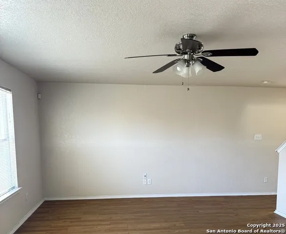 1230 Range Field San Antonio, TX 78245