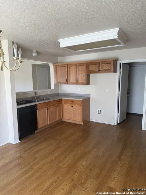 1230 Range Field San Antonio, TX 78245