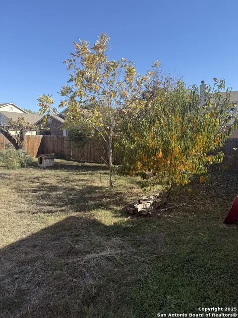 1230 Range Field San Antonio, TX 78245